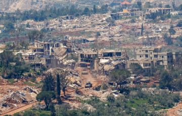 Israeli strikes kill 10 in southern Lebanon, including three rescue workers