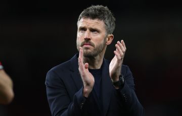 مانشستر يونايتد يدرس تثبيت كاريك بعد سلسلة نتائج قوية