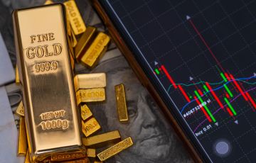 Gold set for weekly decline as US-Iran peace efforts lose momentum