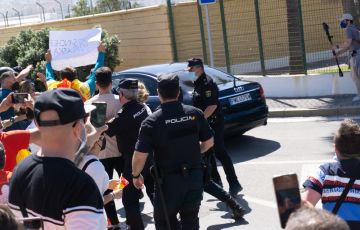 Thousands of migrants cross into Spain’s Ceuta amid humanitarian emergency