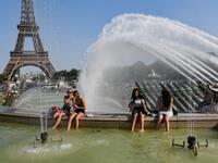 Forecasters predicted new temperatures highs in a string of countries, including Belgium, Luxembourg and the Netherlands, where the mercury is set to reach 40 degrees Celsius (104 Fahrenheit) for the first time on July 23, 2019.  BERTRAND GUAY / AFP