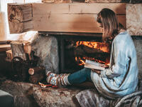 Read a book, reading five books you have always wanted to read but never had the time (Shutterstock)