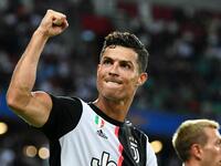 المركز الرابع: البرتغالي كريستيانو رونالدو برصيد 752 هدفاً خلال 1046 مباراة