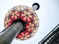 A view of the New Year's Eve Ball during testing before the official Times Square Celebration on December 30, 2020 in New York City. Arturo Holmes/Getty Images/AFP Arturo Holmes / GETTY IMAGES NORTH AMERICA / Getty Images via AFP