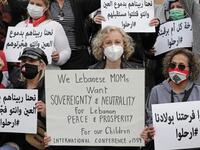 Lebanese women protest on the occasion of Mother's Day