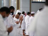 Immunised pilgrims in Mecca