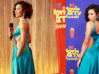 Jurnee Smollet wears a gorgeous genie inspired outfit