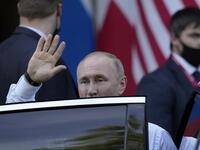 Russian President Vladimir Putin leaves the 'Villa la Grange' after his meeting with U.S President Joe Biden in Geneva, Switzerland in Geneva 