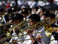 Venezuelan musicians form the world's largest orchestra