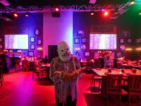 Saudi Arabia restaurant “Shadows”