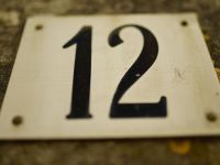 تفسير حلم رقم 12 في المنام للعزباء والمتزوجة والحامل