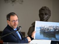 US sinks second alleged Venezuelan drug vessel, escalating tensions with Caracas