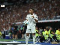 مبابي يضغط على أوليس: “مكانك في ريال مدريد” وليس في أنفيلد
