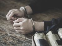 الأردن.. إحباط محاولة تهريب مخدرات عبر بالونات من الحدود 