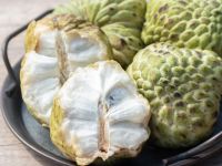 فوائد فاكهة القشطة للحامل في الشهور الأولى