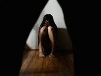  اعتقال عائلة بطريقة مُخزية