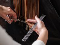 تواريخ قص الشعر  للتكثيف والتطويل لشهر ديسمبر 2025