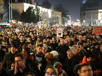 Mass protests force Bulgarian PM to resign as government collapses