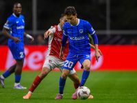 موهبة جينك على رادار تشيلسي وسط منافسة أوروبية شرسة