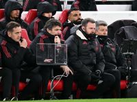 مستقبل صلاح تحت المجهر بعد جلوسه احتياطيا مرتين متتاليتين