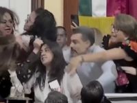 مشاهد صادمة تهز السياسة المكسيكية