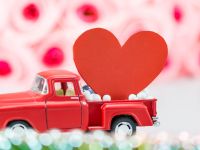 شعر عيد الحب: أروع ما قال الشعراء عن الحب