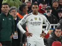 مانشستر سيتي يترقب وضع ترينت ألكسندر أرنولد في مدريد