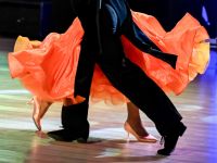 تفسير حلم الرقص في المنام للعزباء والمتزوجة والحامل والمطلقة