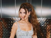 نانسي عجرم تتألق بإطلالة براقة من توقيع ألين صباغ في قبرص