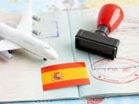 إسبانيا تحذر من ارتفاع أسعار تذاكر الطيران وتدعو للحجز المبكر