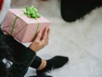 تفسير حلم هدية ملابس داخلية للمتزوجة