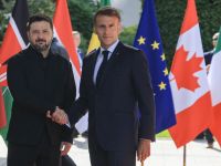 Macron and Zelenskyy