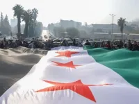 والد الشرع يتوعد إسرائيل: لا تختبروا صبر السوريين