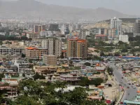 إصابة 42 طفلا بانفجار مدرسة في افغانستان  