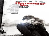 فلم "Remember Me"، دراما رومانسية صادرة عام 2010 تركز على حبيبين جديدين "تايلور" الشاب الذي انفصل والداه بعد انتحار شقيقه، وبعد أن تستقر حياة الشاب يجد نفسه في برج التجارة العالمي، ويكون أول من شاهد الطائرة التي قتلته.