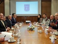 US Secretary of State Mike Pompeo (L) and Israeli Prime Minister Benjamin Netanyahu (R) attend a meeting in Jerusalem on March 20, 2019. Pompeo and Netanyahu vowed today to counter Iranian "aggression" as the two met in Jerusalem just weeks ahead of Israel's elections.
JIM YOUNG / POOL / AFP