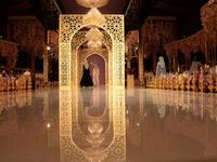 شمل "الفردوس" على  تقديم عروض خاصة لنماذج العطور والأطعمة القوقازية، إلى جانب الحفل الموسيقي الغنائي الذي قدمه عدد من مشاهير الغناء.
