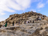 Muslims at Mount Arafat, Saudi Arabia. This is the place where Adam and Eve met after being overthrown from heaven (Shutterstock/File Photo)