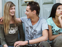 third wheel dating couple 