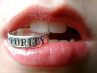 virginity ring lips