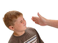 mother slap child face
