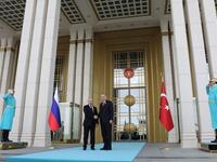 Greetings: Turkish President Tayyip Erdogan (R) shakes hands with his Russian counterpart Vladimir Putin prior to their meeting at the Presidential Palace in Ankara on April 3, 2018.  (ADEM ALTAN / AFP)
