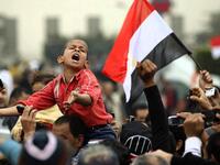 "كل اللى ميرضيش ربنا احنا معاه وبندعمه" في أول خطاب صريح للسيسي بعد عقب 3 يوليو، وقع السيسي في خطأ لا يغتفر على  الهواء أثناء كلمته خلال في مؤتمر حضره قادة الجيش والشرطة، حيث قال  :" اللي ميرضيش ربنا احنا هنبقى موجدين معاه وندعمه ونأيده".