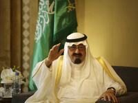قبل وفاة الملك السعودي عبد الله في يناير، كانت هناك عدة شائعات حول موته حتى أن صفحة "رحمة الله على الملك السعودي" وصلت إلى مليون معجب، وقد زادت هذه الشائعات من اسعار النفط في السعودية.