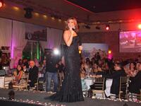 انفردت الفنانة اليسار بإحياء حفل انتخاب ملكة جمال قضاء جبيل في مجمع إدّه ساندس.