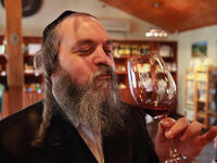 That same day, Ultra-rthodox Jews trampled around the holy grounds of al Aqsa mosque in a provocotive statement to the
 worshipers and Palestinians, whereby they added salt to injury by brandishing bottles of liqueur which they consumed on the sacred premises.