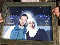 
‎ عصافير الحب السجينة‫:‬ تمت خطبة الأسيرة المحررة أحلام التميمي إلى نزار خلال حبسهما ولم يكن كلاهما يحلم أن يخرج من السجن والآن يجهز الإثنان لحفل زواجهما 
‎ برغم انتماء أحلام إلى حركة حماس بينما يتبع خطيبها لحركة فتح‫.‬