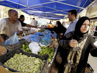 Iraqi fruit and vegetable stalls in a market
