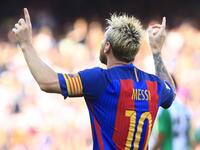 المركز الثاني: المهاجم الأرجنتيني ليونيل ميسي (برشلونة) وجمع 316 نقطة.