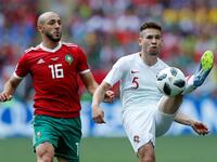 الظهير الأيسر البرتغالي رافاييل غيريرو: بدا متواضعاً للغاية أمام المغربي نور الدين أمرابط خلال دور المجموعات، ومن الغريب أنه تم الاعتماد عليه مجدداً أمام أوروغواي في دور الـ 16، كونه لم يقدم المستوى المأمول مرة ثانية ليغادر منتخب بلاده البطولة.